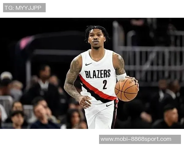 凯莱布乐福表现出色15投8中斩获24分三分球命中率高达60 凯莱布乐福表现出色15投8中斩获24分三分球命中率高达60