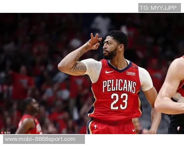 浓眉称赞克里斯蒂多才多艺自信心提升显著助力球队表现 浓眉称赞克里斯蒂多才多艺自信心提升显著助力球队表现